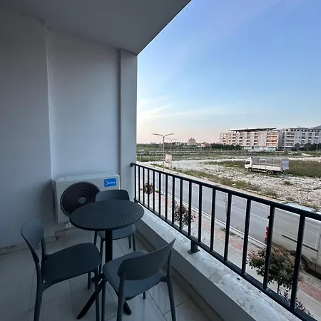 Adan Luxury Apartamento Orikum