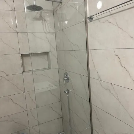 Adan Luxury Appartement Orikum