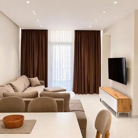 Adan Luxury 3*