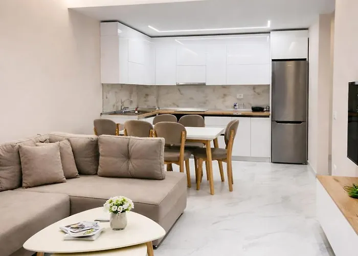 Adan Luxury Appartement Orikum